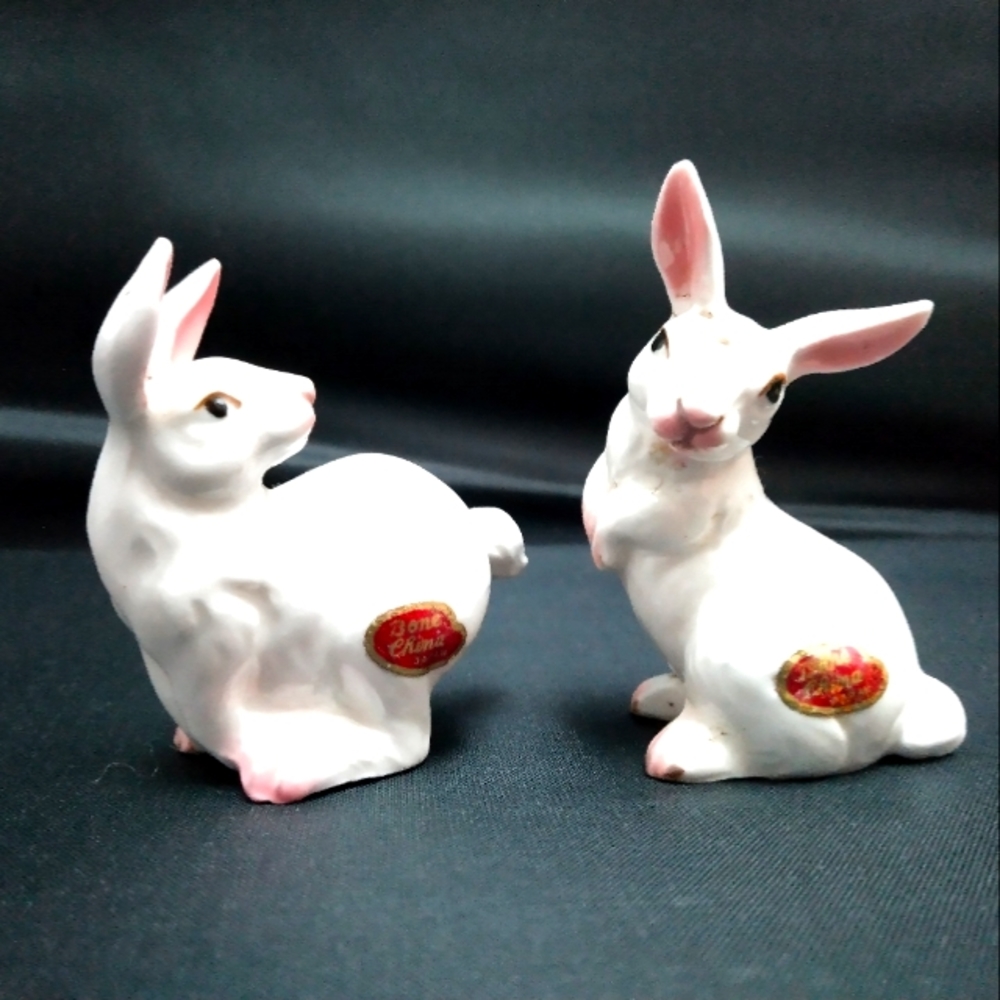 Vintage Bone China White Rabbit S &P Shaker Set